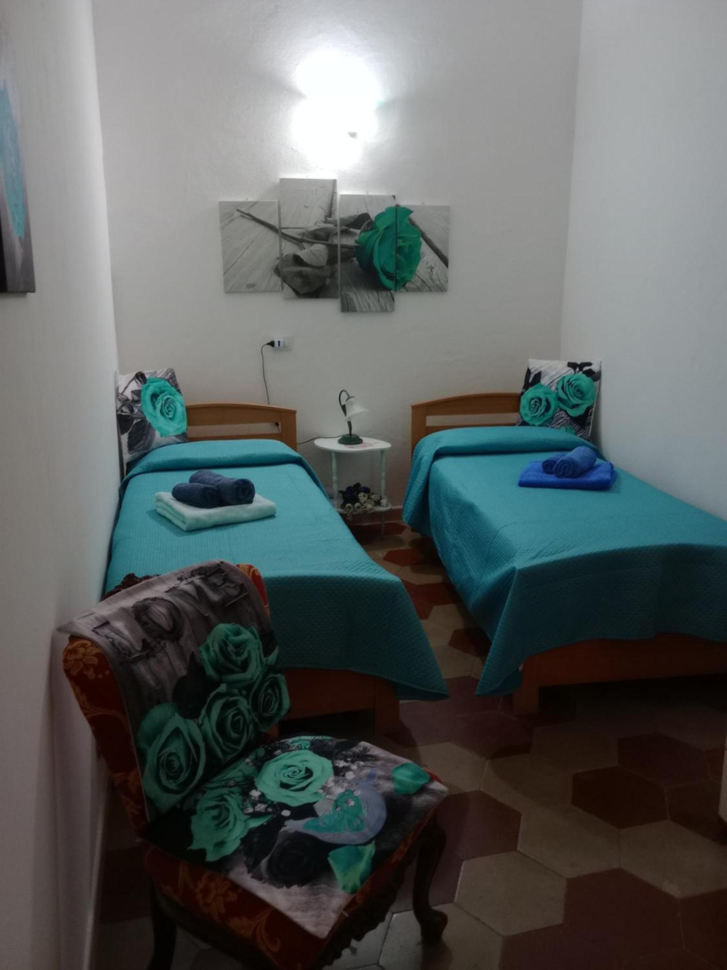בוסה Appartamento Vacanze Le Rose מראה חיצוני תמונה